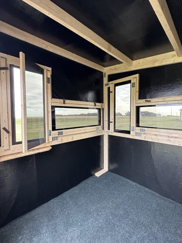 6x6 Bow and Gun Blinds Interior