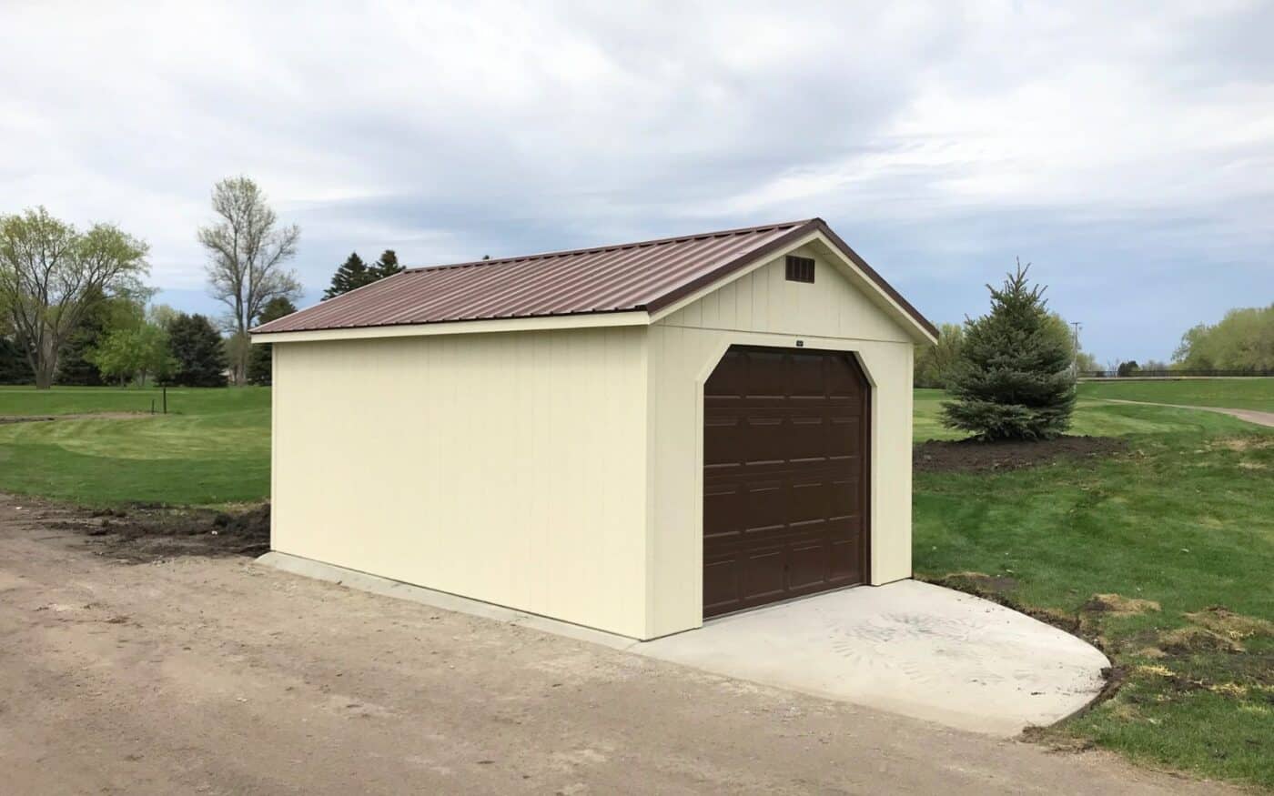 custom 16x24 garage shed in south dakota