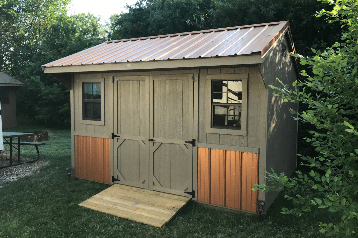 grey quaker shed with ramp in brandon sd